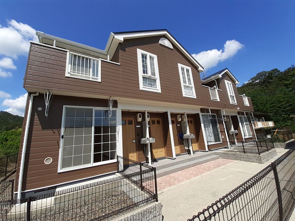 シャン・ド・フルールの外観画像