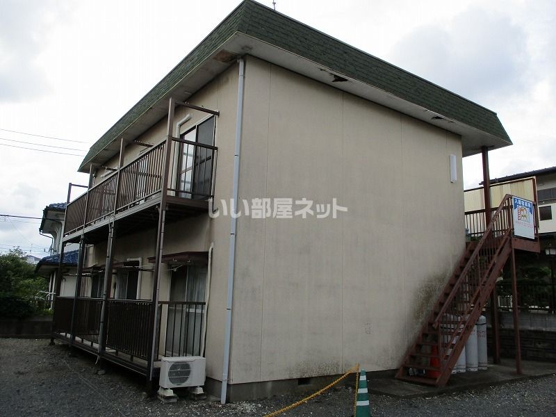 石井ハイツの外観画像