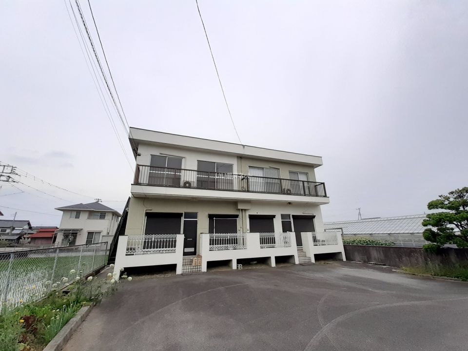 ハイツヤザキの外観画像