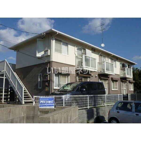 ドミールたかね A棟の外観画像