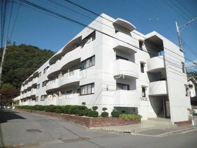 カルチェGPの外観画像