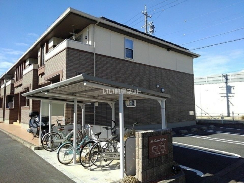 グランブルー4thAの外観画像