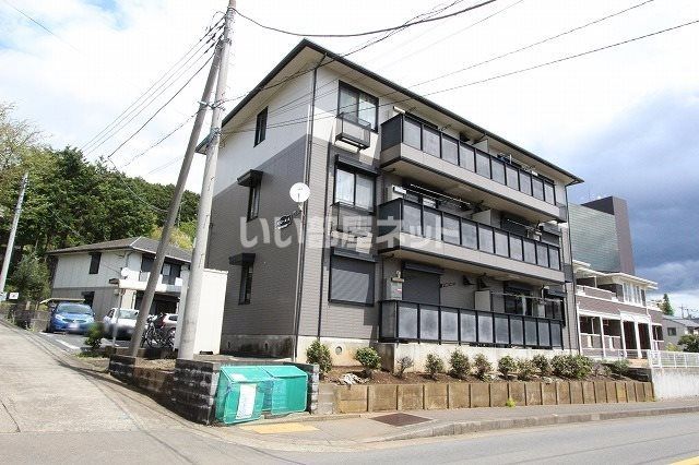 ファミールAの外観画像
