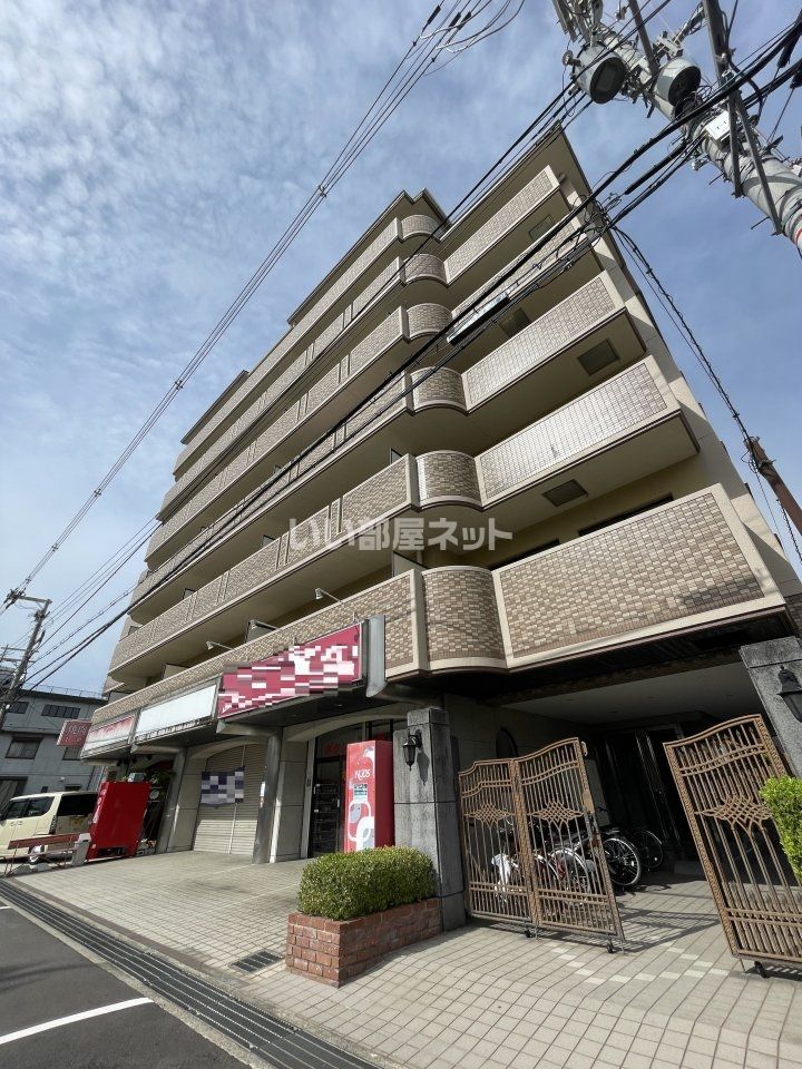 グランシャリオの外観画像