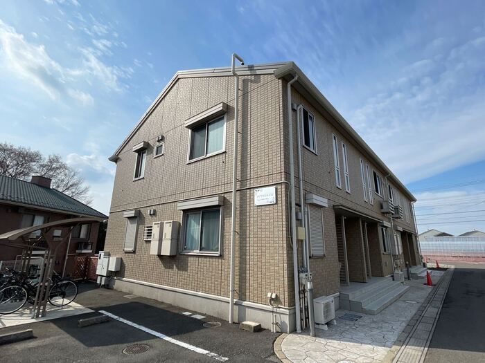 ロイヤルヒルズMの外観画像