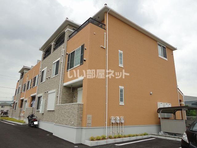 フランの外観画像