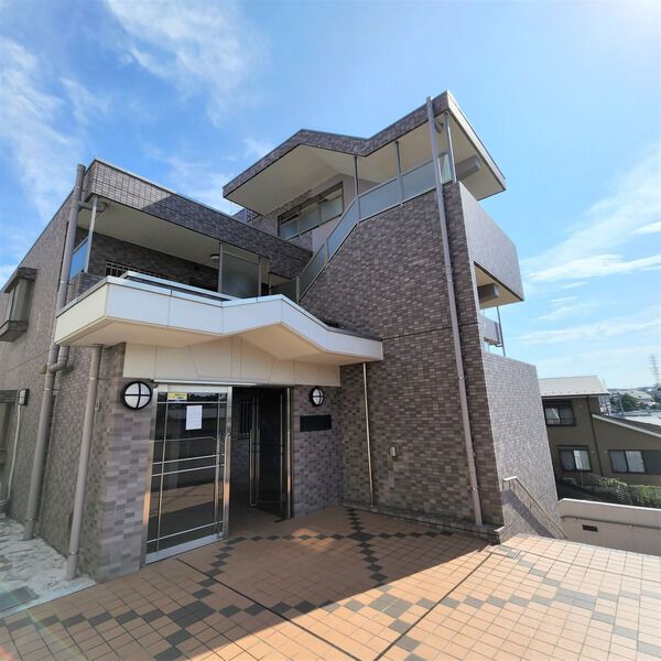 クレセール二俣川の外観画像