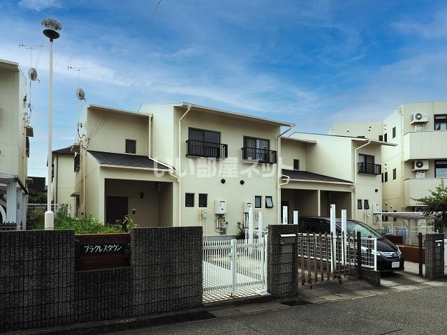 プラグレスの外観画像