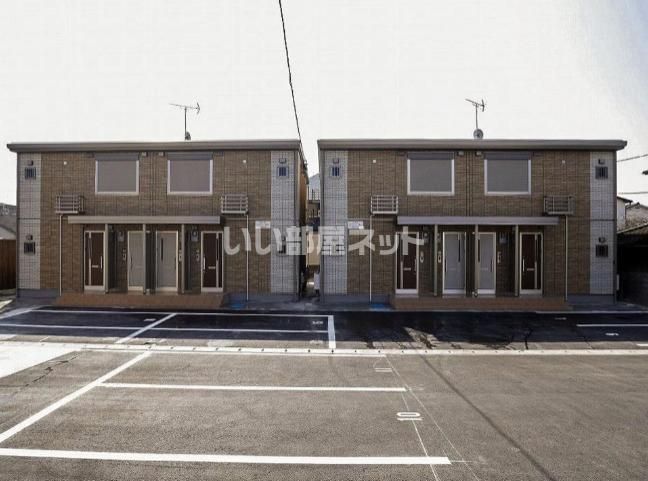 コンフォール伊勢の外観画像