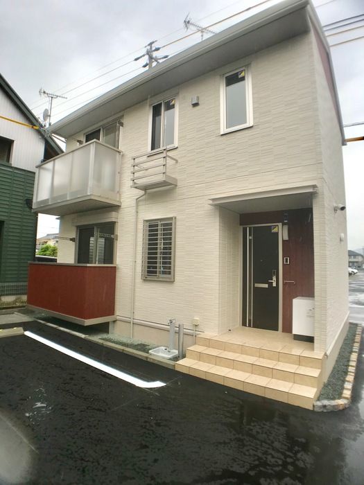 コンフォート本野 Dの外観画像