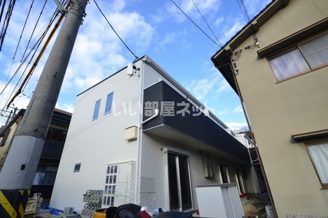 レユシール中山中町の外観画像