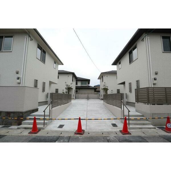 京都市伏見区桃山南大島町戸建の外観画像