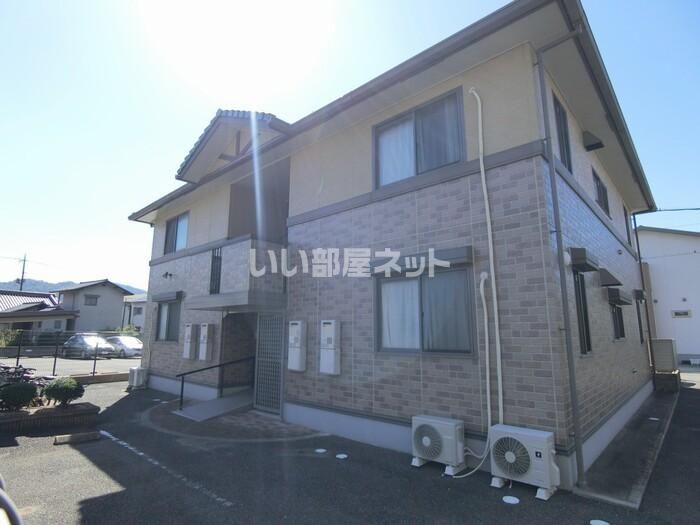 ルミエール川内の外観画像