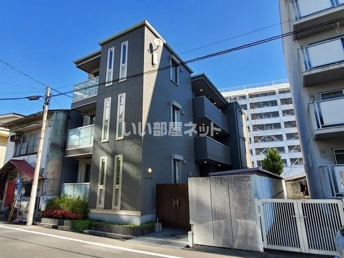 コンフォート三之丸の外観画像