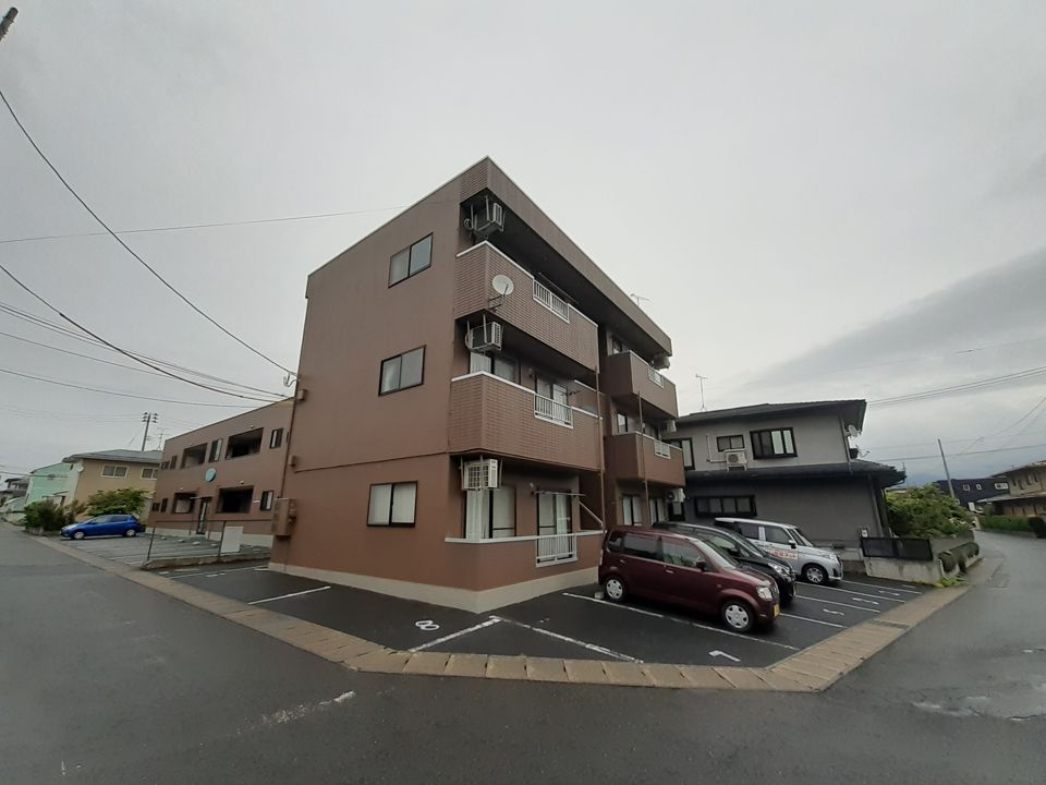ウエストリバーヒルズの外観画像