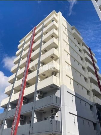 グランデュール安里【安里】の外観画像