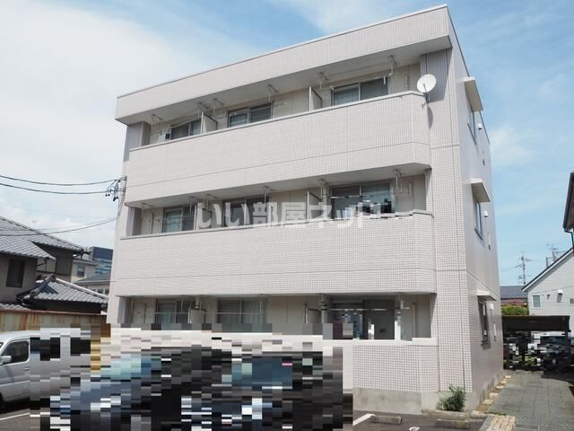 シャルマンの外観画像