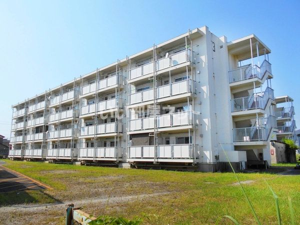 ビレッジハウス家下1号棟の外観画像