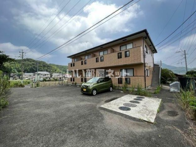 中里ハイツの外観画像