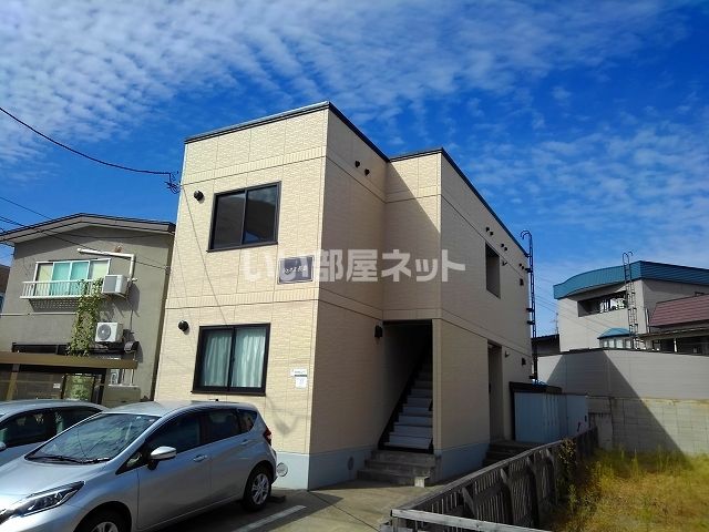 ジュネス長島の外観画像