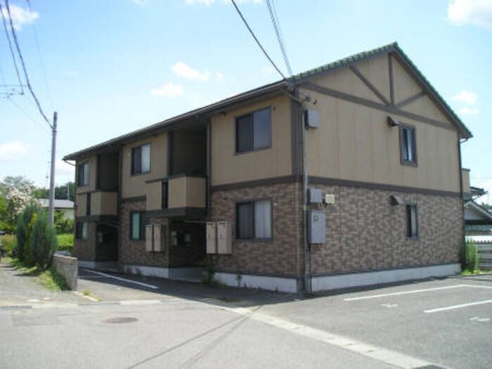 ファミールコートの外観画像