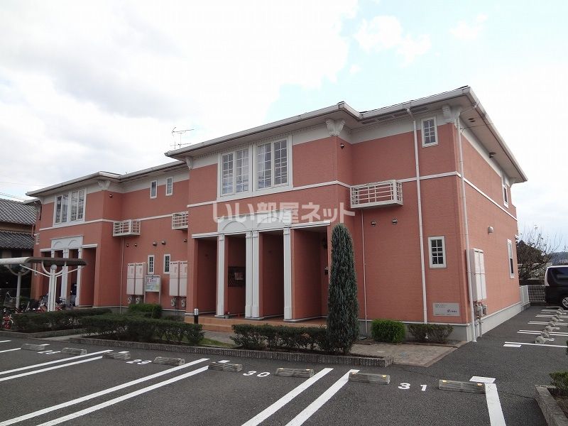 ニューアラモードBの外観画像