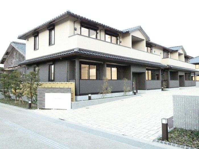 エスポワール京和 A棟の外観画像