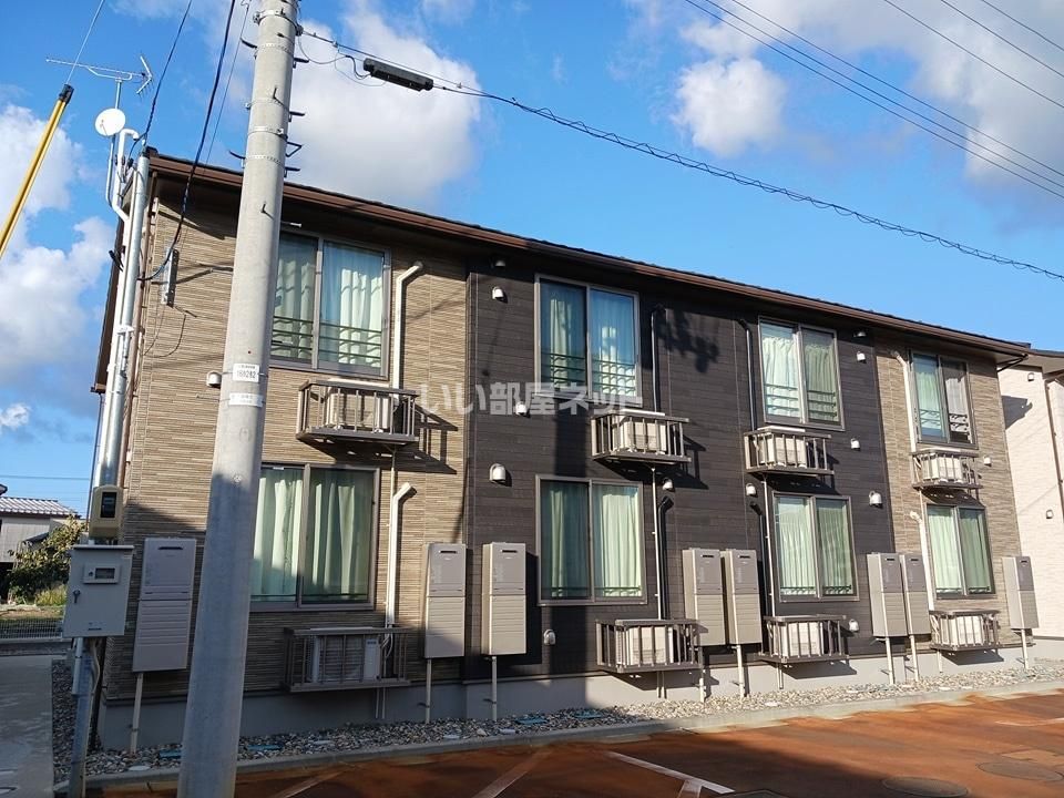 ヴィラ シャングリラ須頃 Cの外観画像