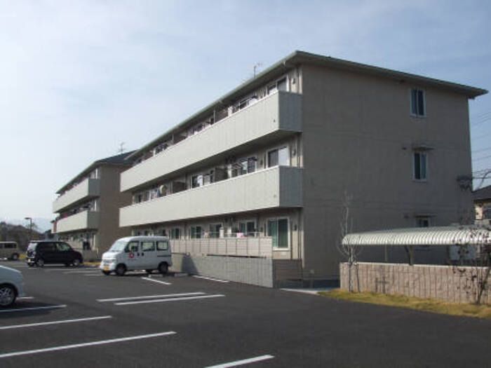 サンハイム須屋 A棟の外観画像