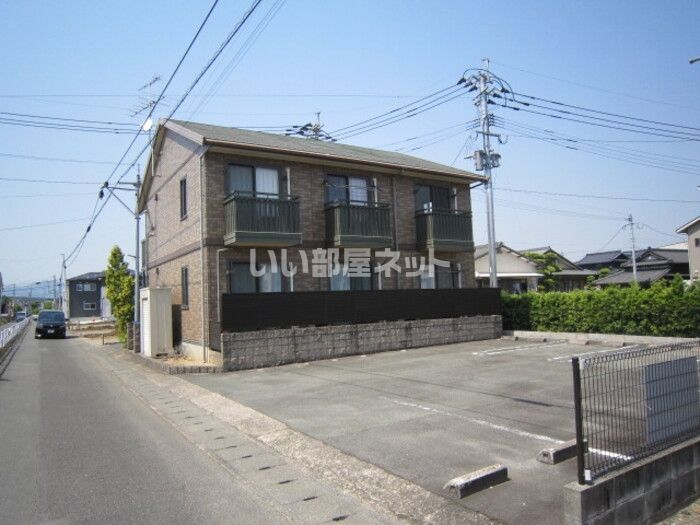 ピュア南高江の外観画像