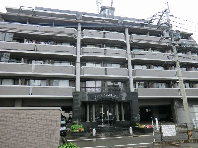 エステートモア高宮レーブの外観画像