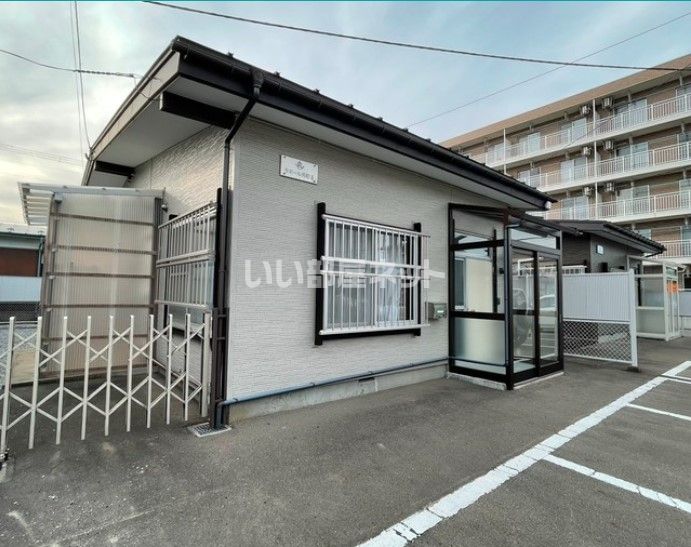 ラポール芳町の外観画像