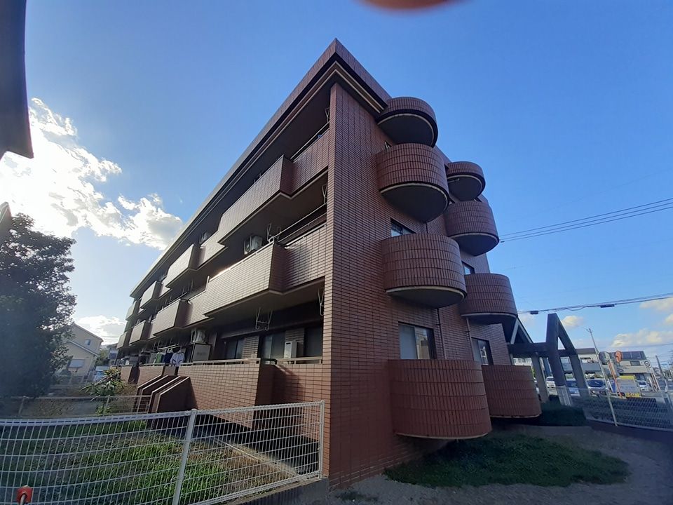 セレーノ賀茂の外観画像