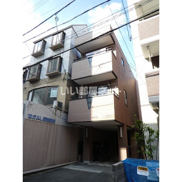 ホワイトピアの外観画像