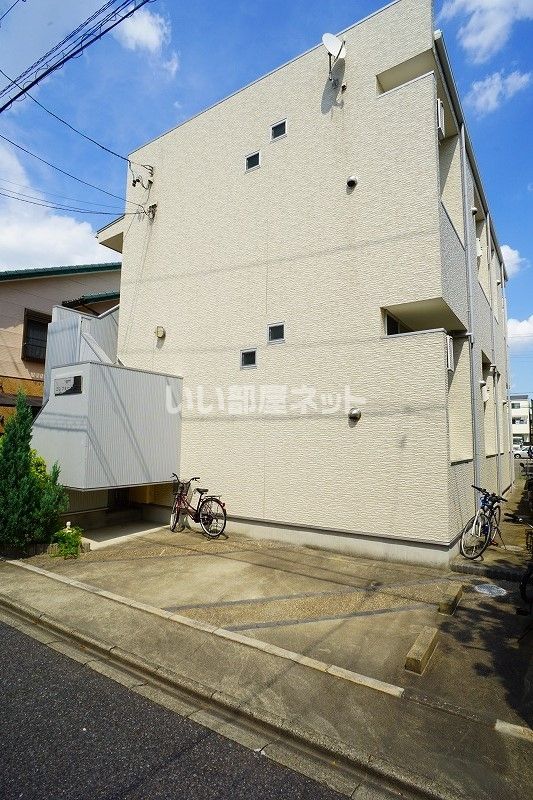 コンフォート生駒の外観画像