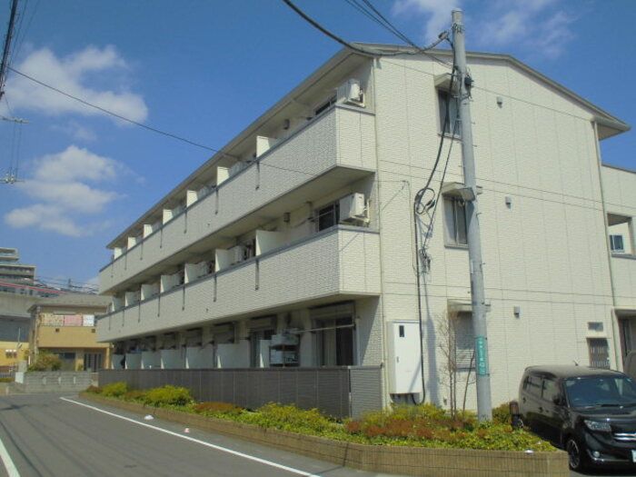 ジュネス中央の外観画像