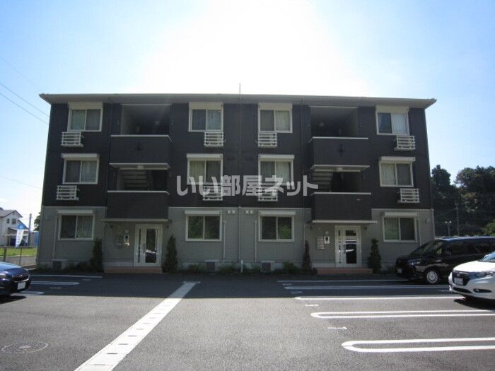 シャンベルタン A棟の外観画像