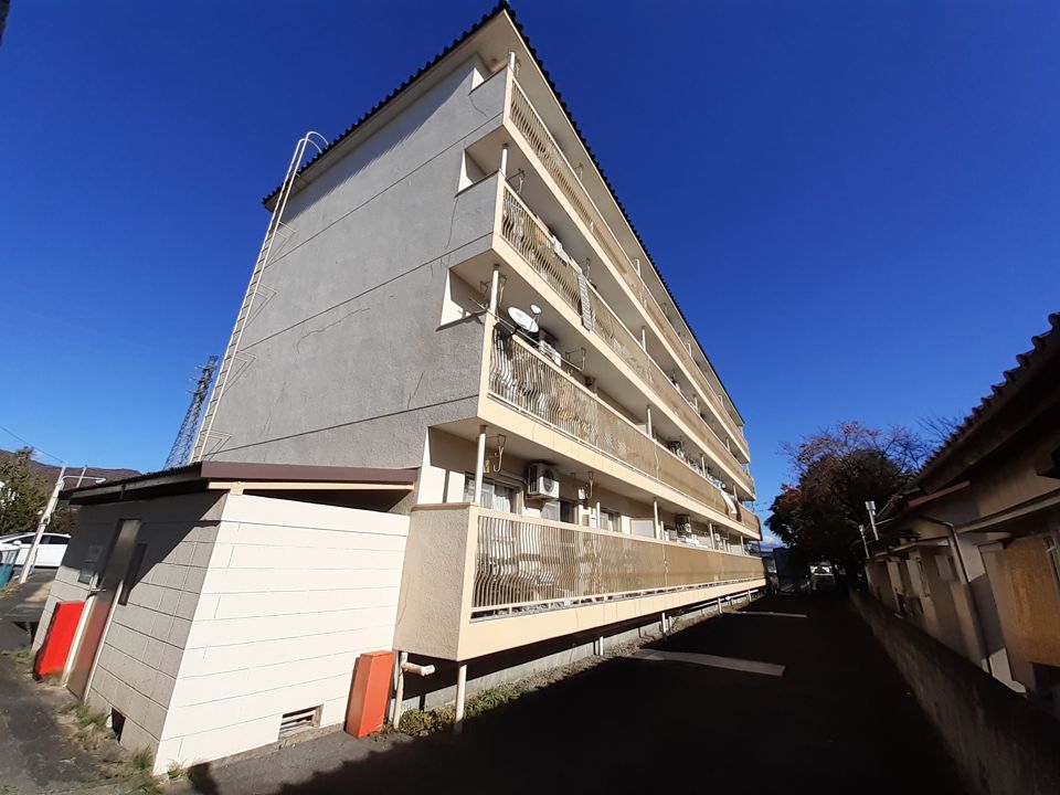 ハイツ荒川の外観画像