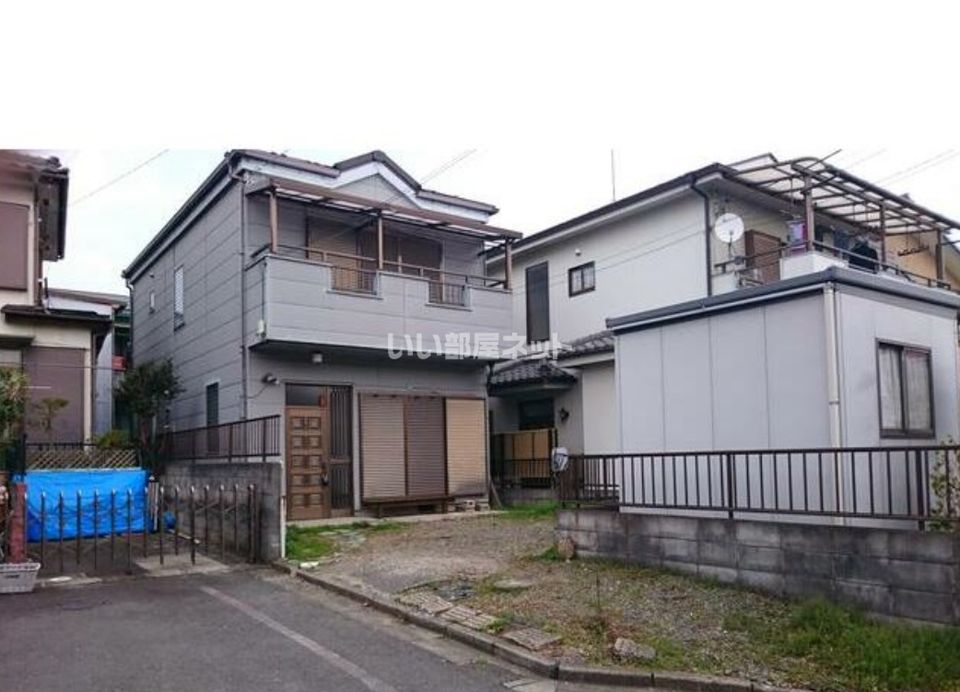 楢原町貸家の外観画像