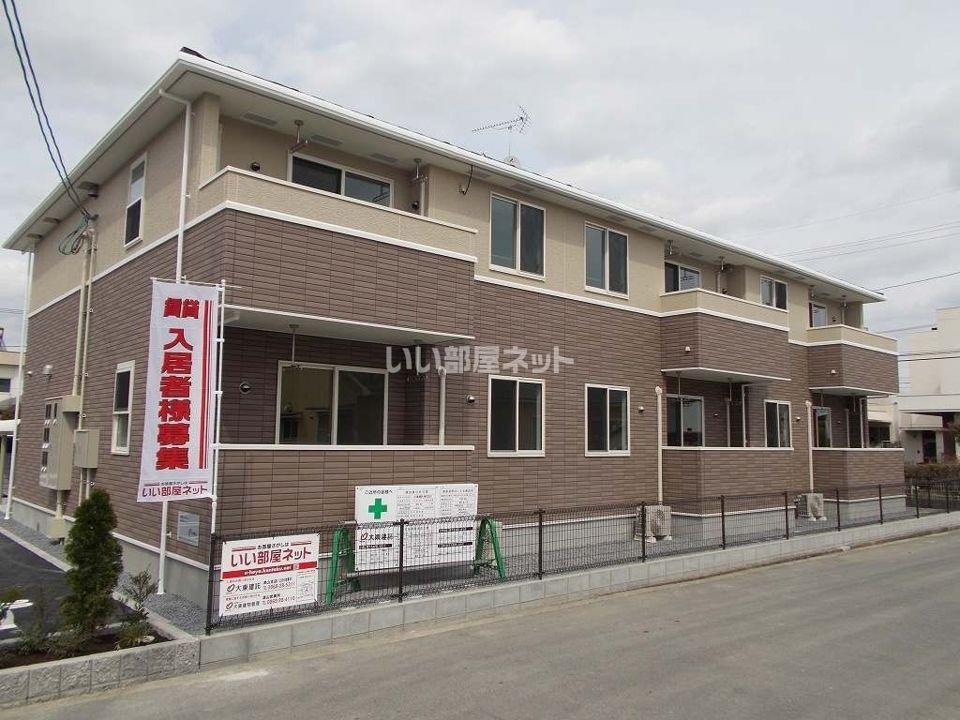 エレガンツァAの外観画像