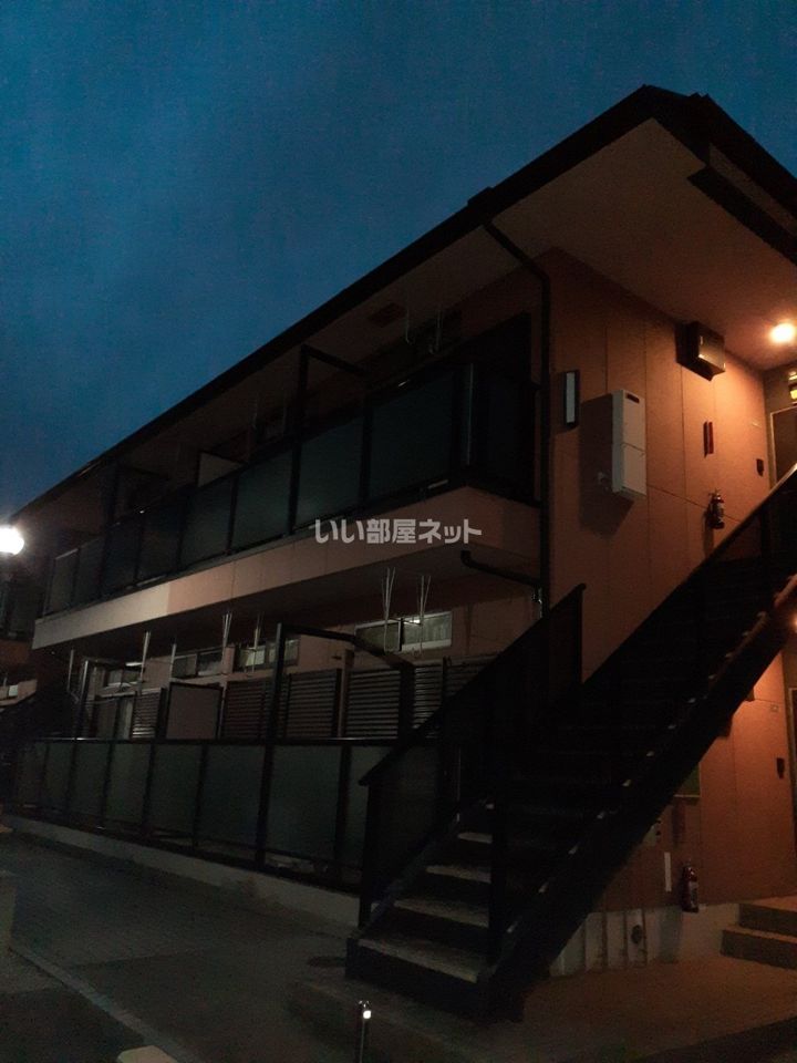 アーバニアIG B棟の外観画像