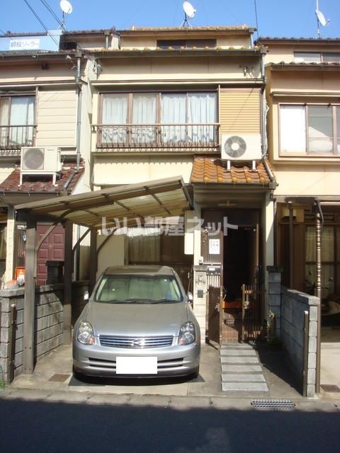 久我石原町貸家の外観画像