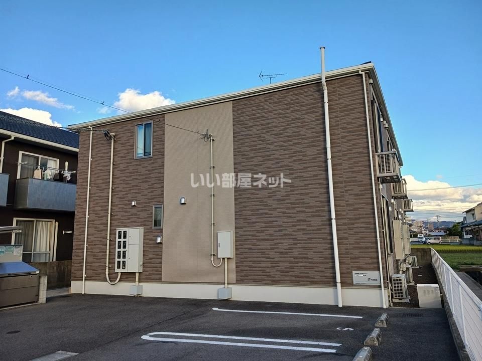 グランデュール南斎院の外観画像