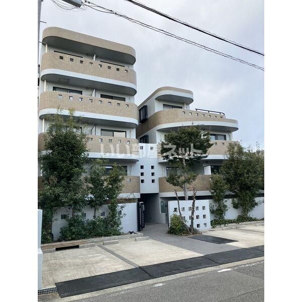 白山マンションの外観画像