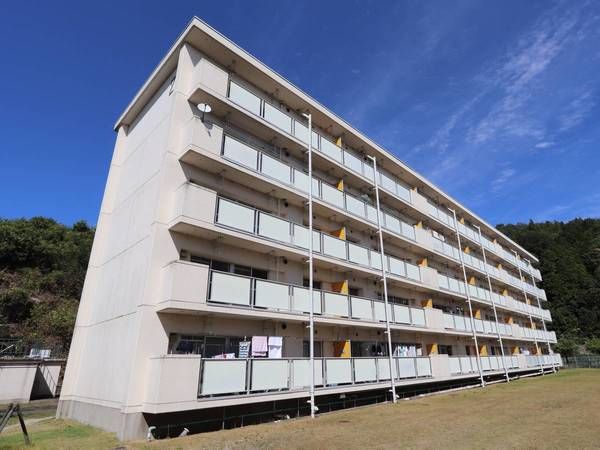 ビレッジハウス本郷なしわ1号棟の外観画像