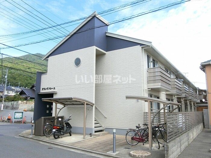 グランドソレーユの外観画像