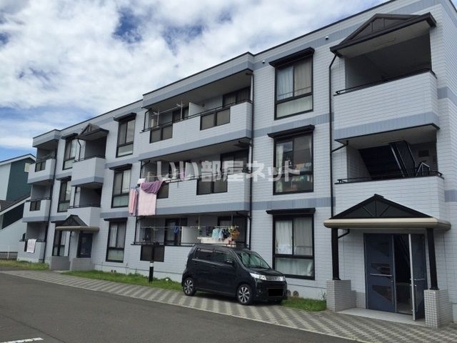 ロイヤルハウス八乙女Bの外観画像