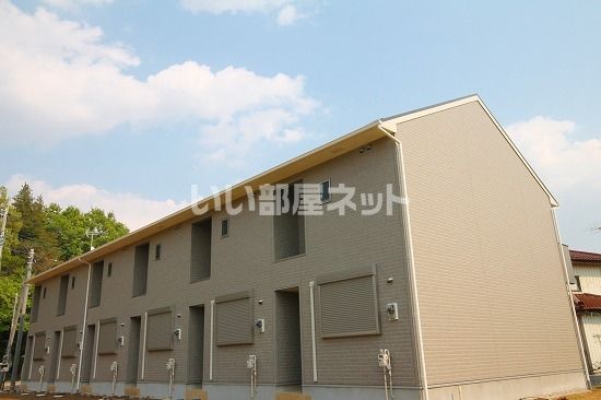 CLAIR新出山(クレアシンデヤマ)の外観画像