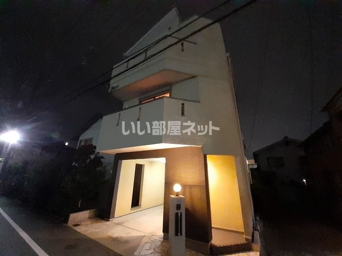 呉川町戸建ての外観画像