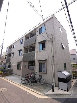 ラ・ヴィータ下馬の外観画像